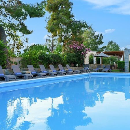 Stefania Hotel Amárinthosz Kültér fotó