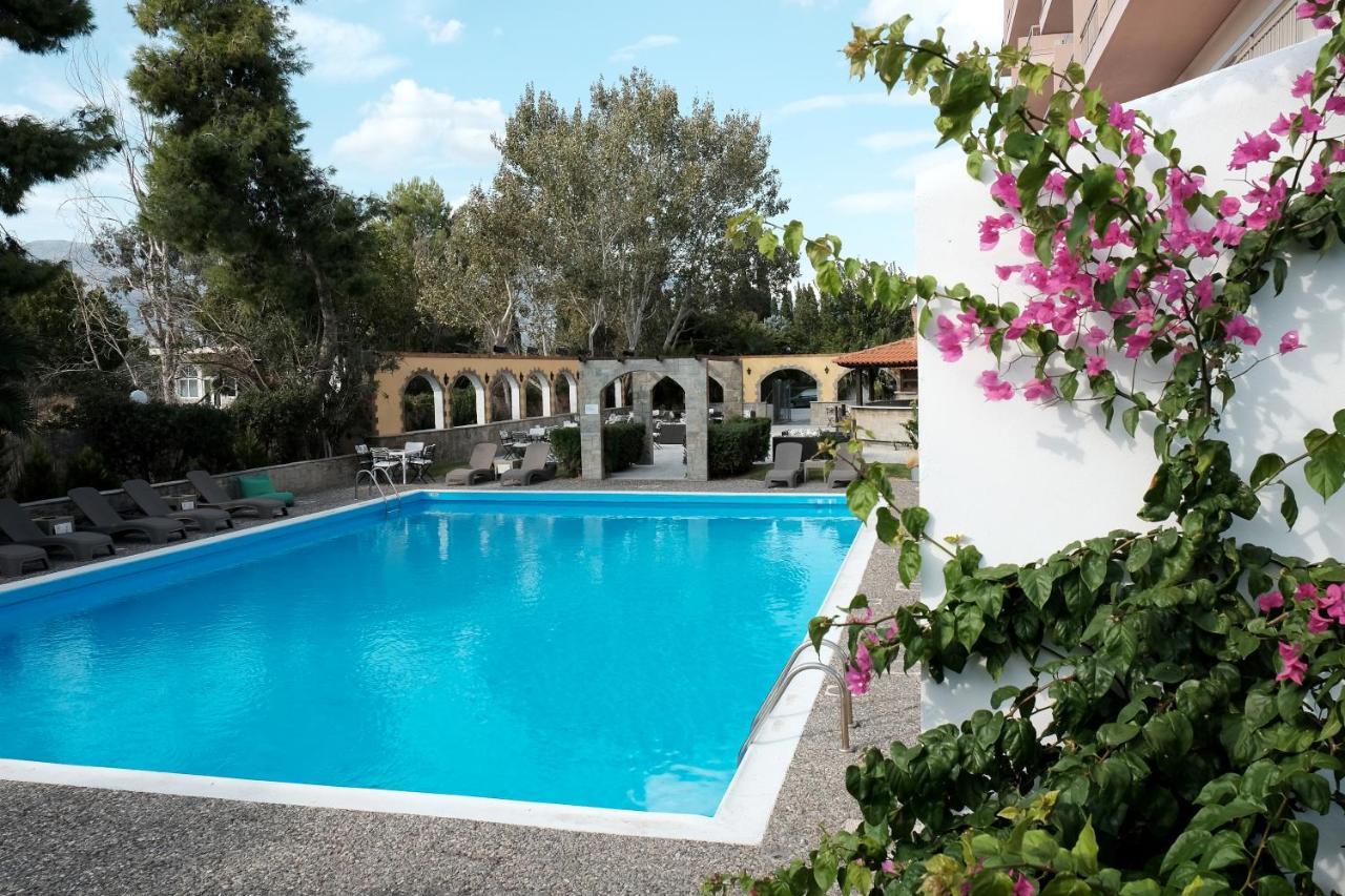 Stefania Hotel Amárinthosz Kültér fotó