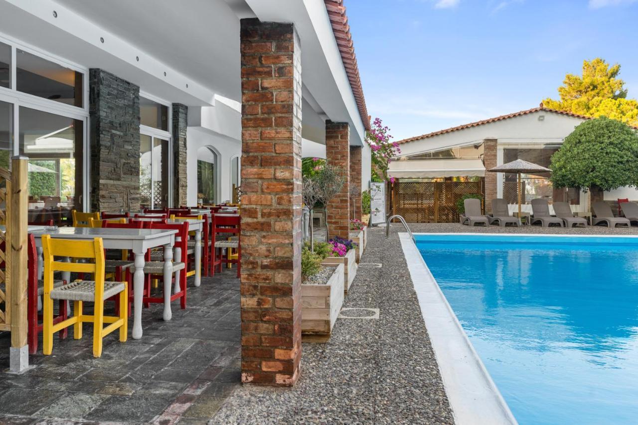 Stefania Hotel Amárinthosz Kültér fotó