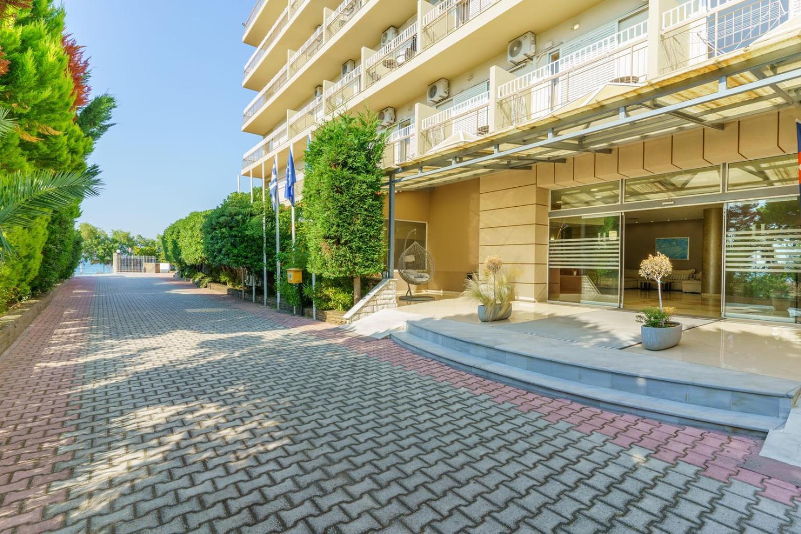 Stefania Hotel Amárinthosz Kültér fotó