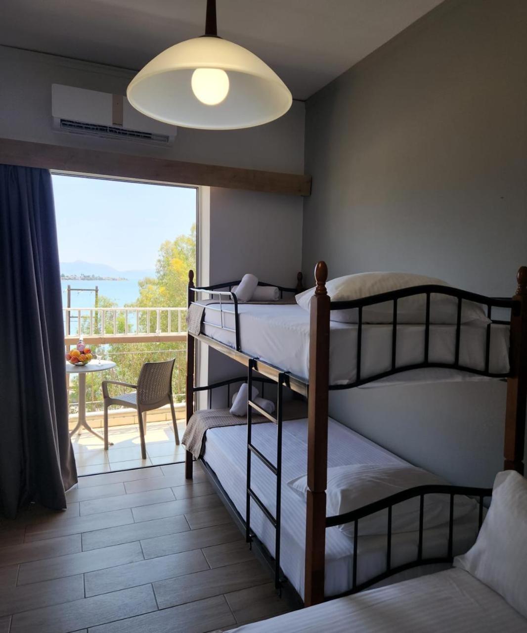 Stefania Hotel Amárinthosz Kültér fotó